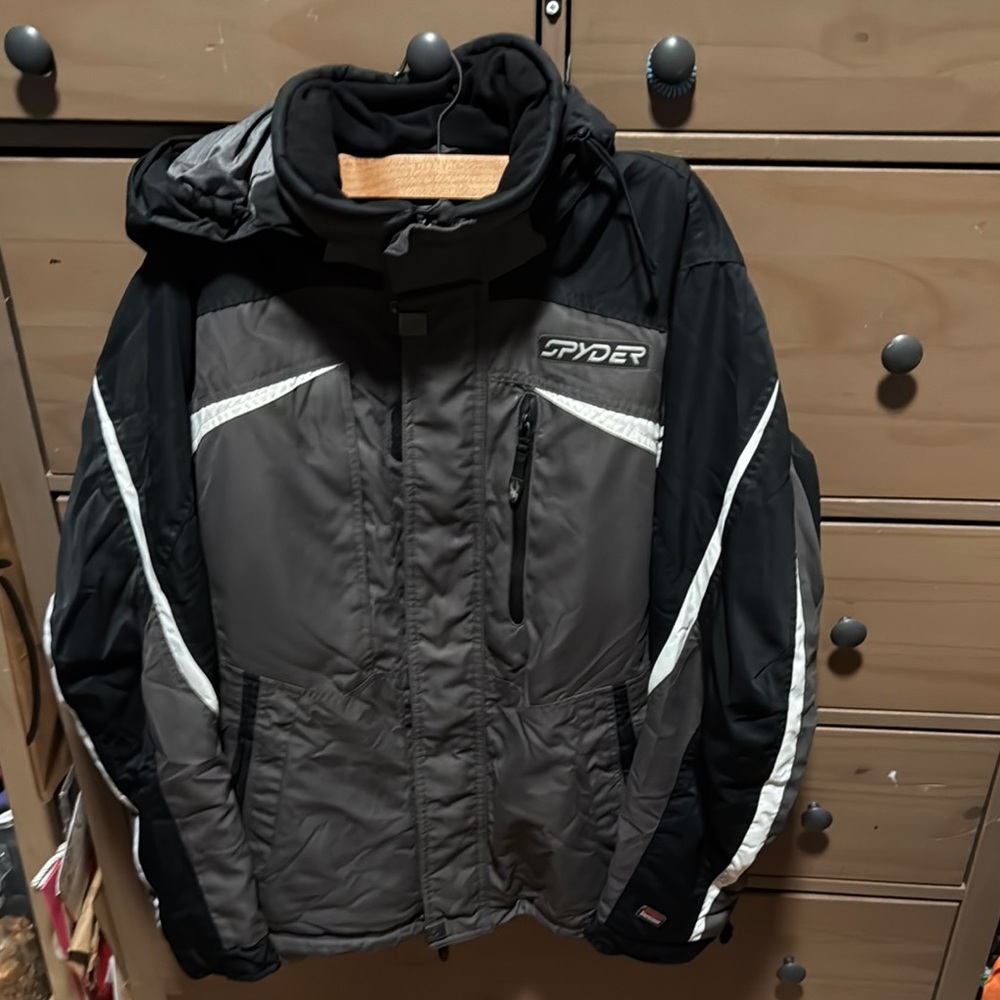 Spyder Men's Black and Gray Jacket